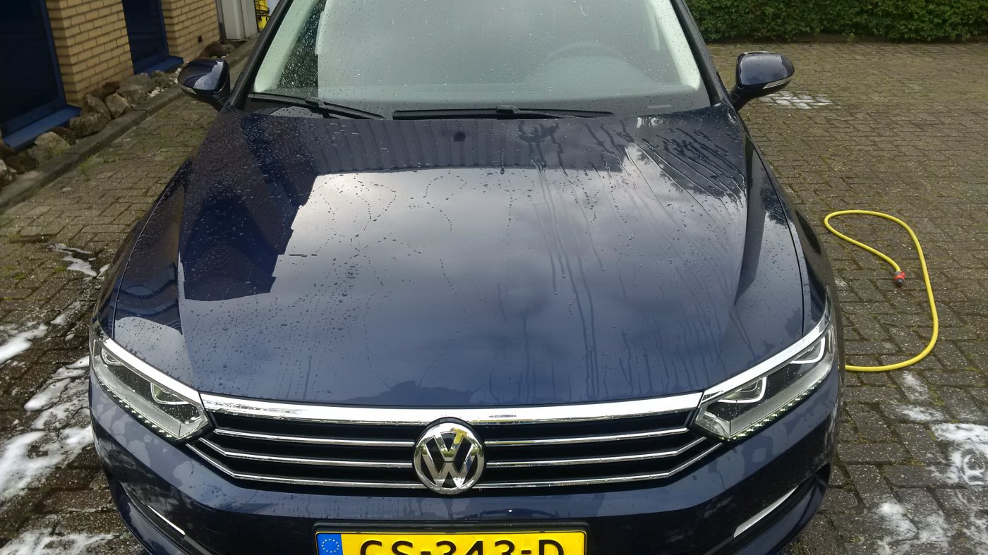 Volkswagen Passat 2016-08-10-03.jpg
