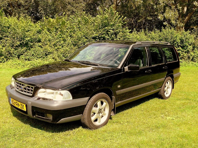 Volvo%252520V70%252520004-2.webp