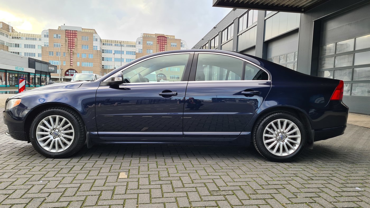 Volvo S80 (110).jpg