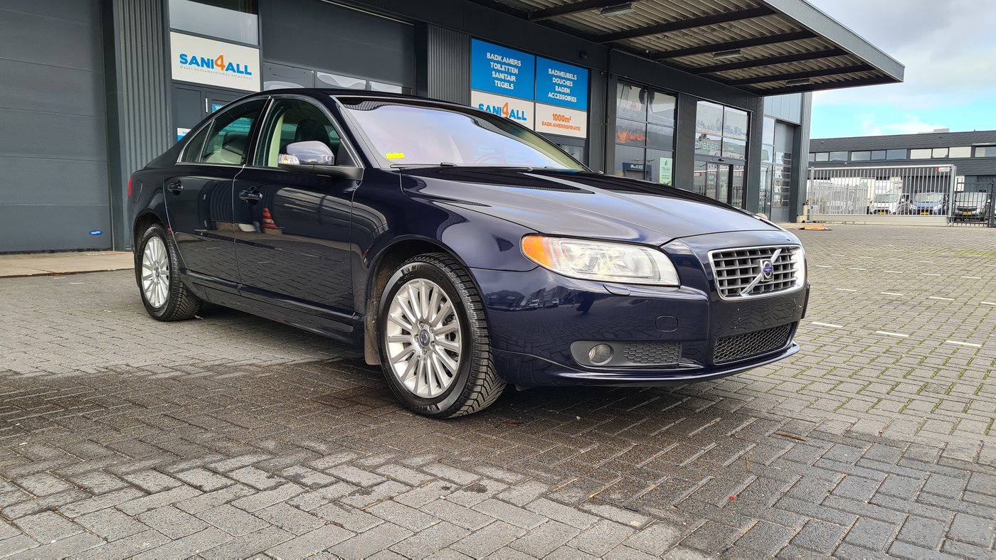 Volvo S80 (113).jpg